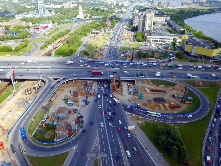 Эстакада на развязке МКАД с Волоколамским шоссе